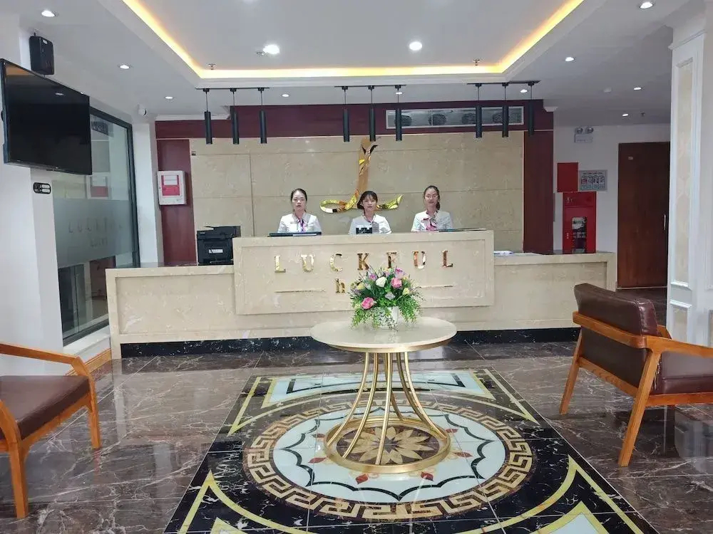 Foto - Luckful Hotel
