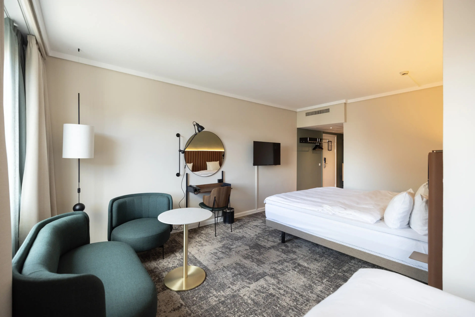Photo - Imperial Hotel