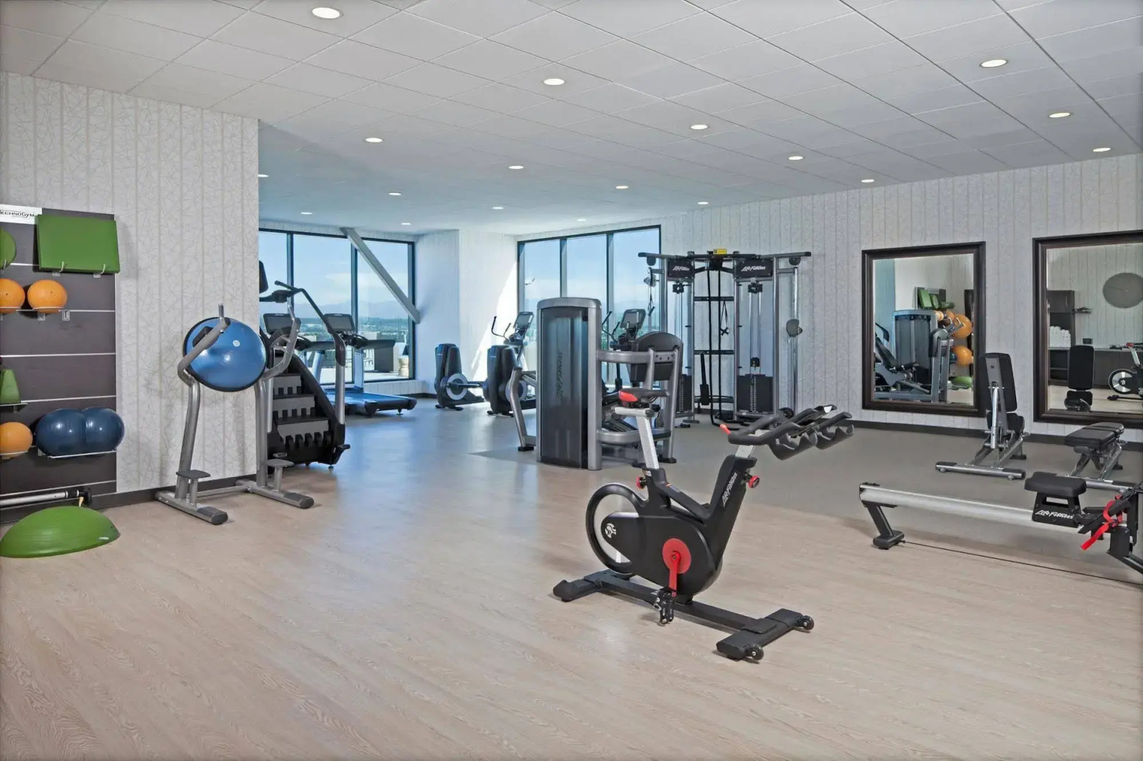 Photo - H Hotel Los Angeles, Curio Collection By Hilton