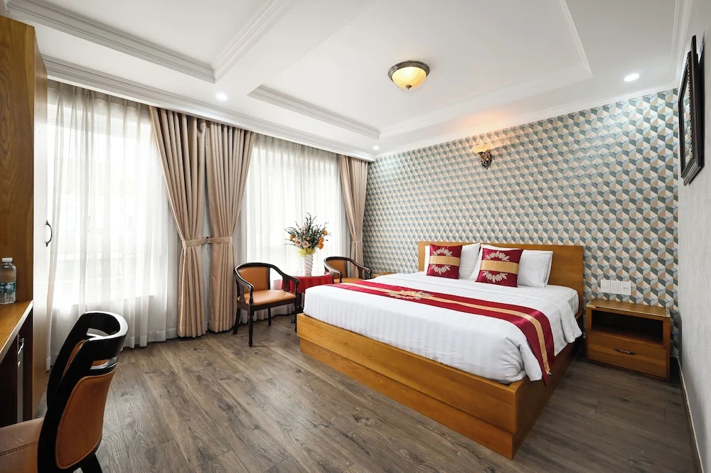 Photo - The River Park Hotel