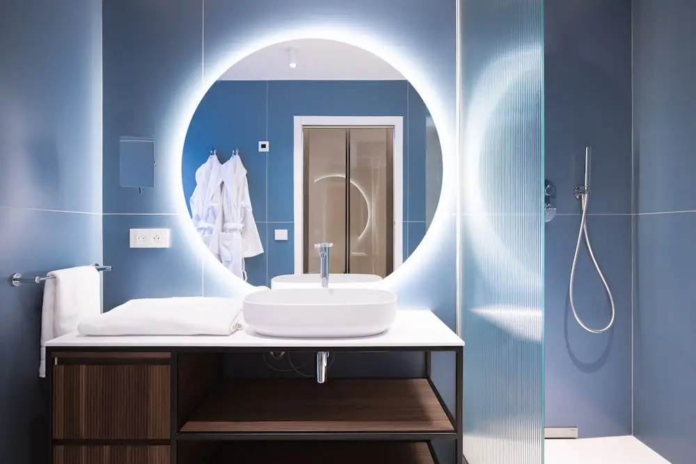 Photo - 1.75 Paris La Source