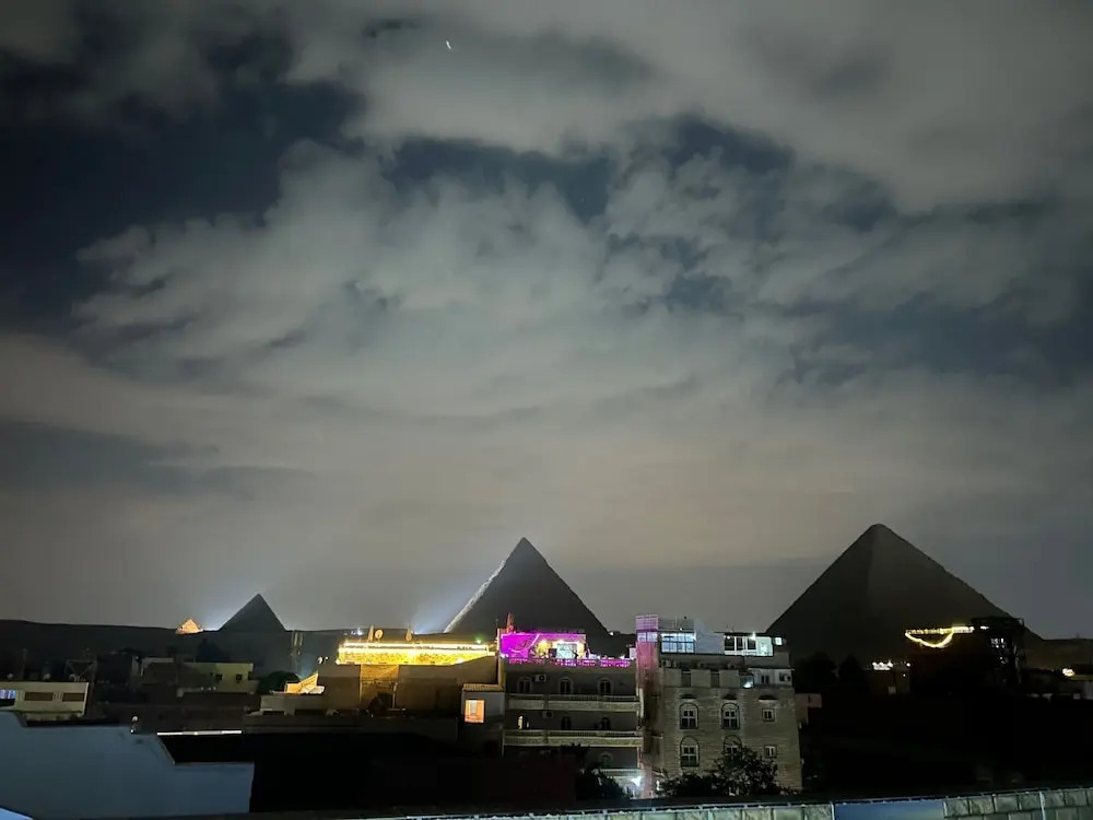 Foto - Ahmose Pyramids view inn