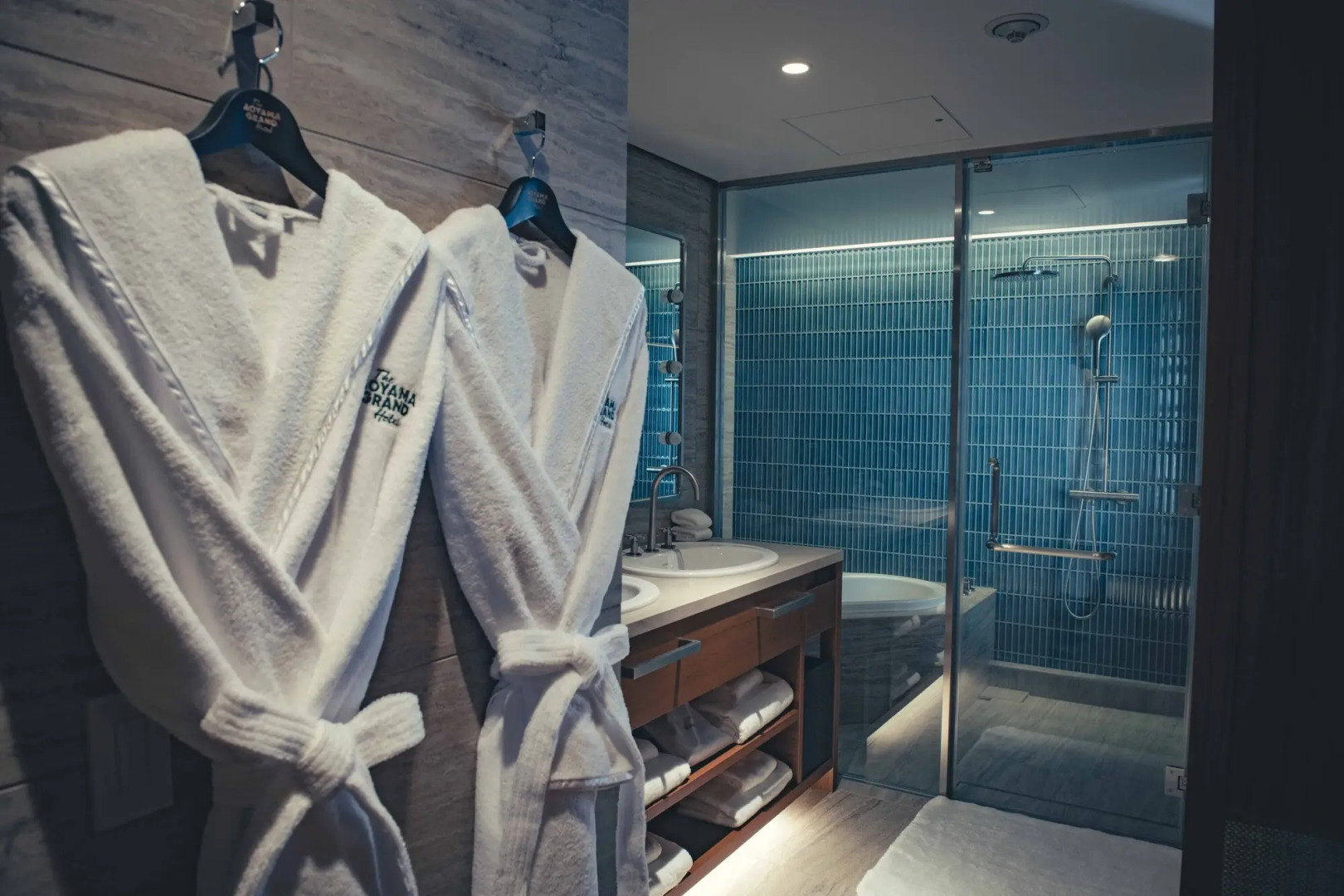 Photo - The Aoyama Grand Hotel