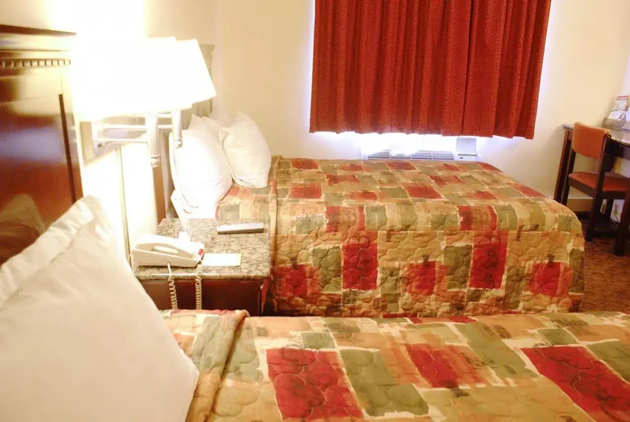 Photo - Knights Inn Phildelphia