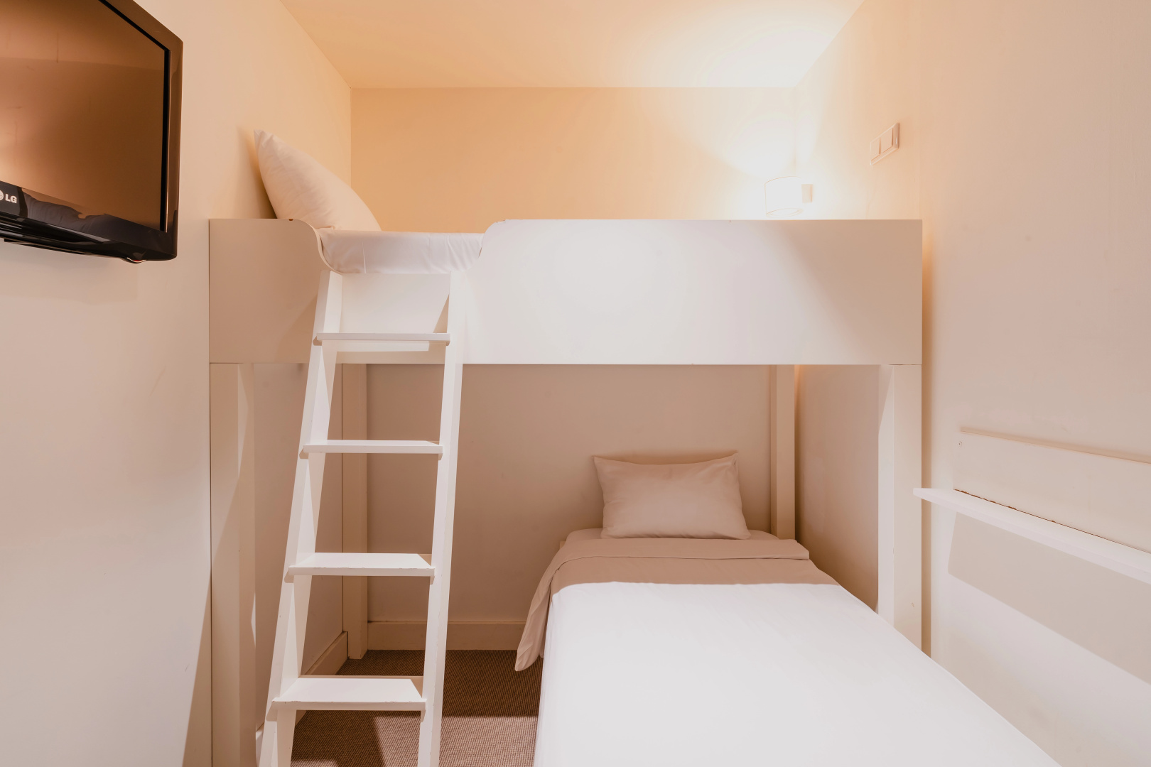 Photo - Hotel JL No76
