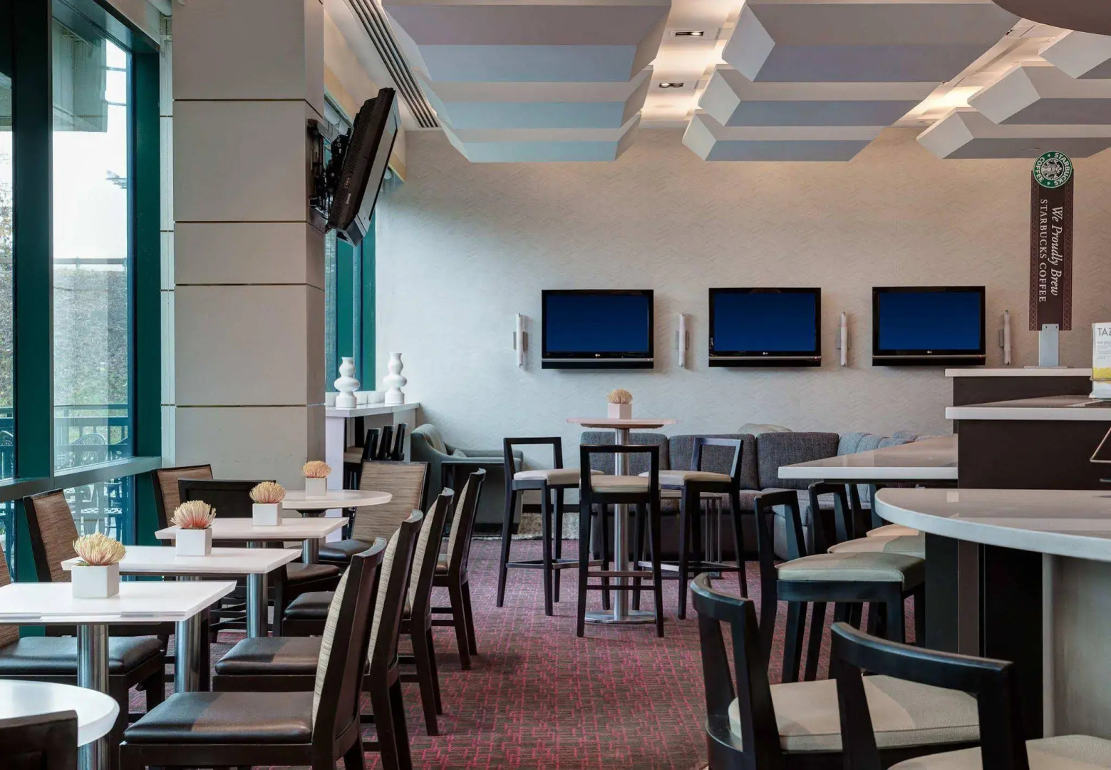 Photo - Courtyard by Marriott New York JFK Airport