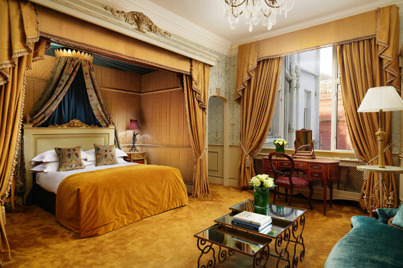Photo - The Gore London – Starhotels Collezione
