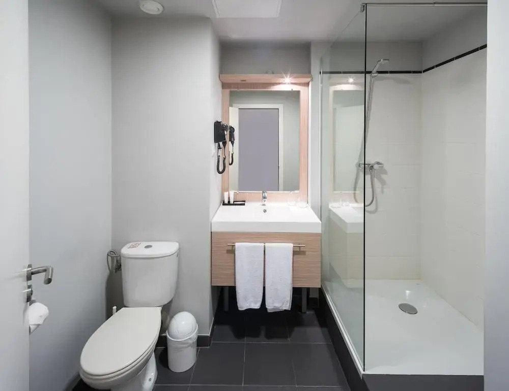 Foto - B&B HOTEL Barcelona Sant Cugat