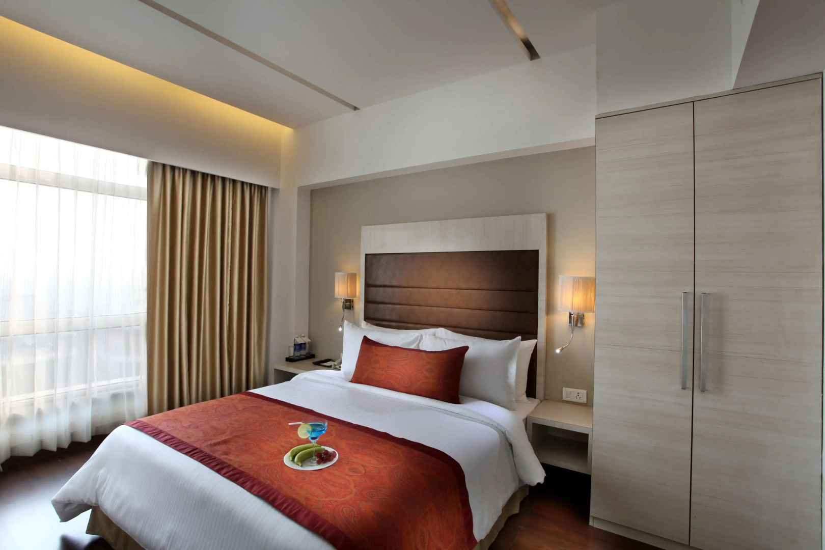 Foto - Mahagun Sarovar Portico Suites Ghaziabad