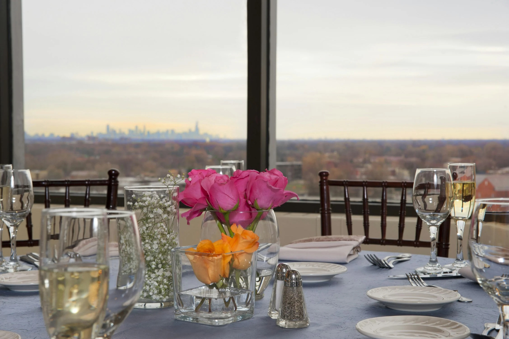 Photo - DoubleTree by Hilton Chicago - North Shore Conference Center