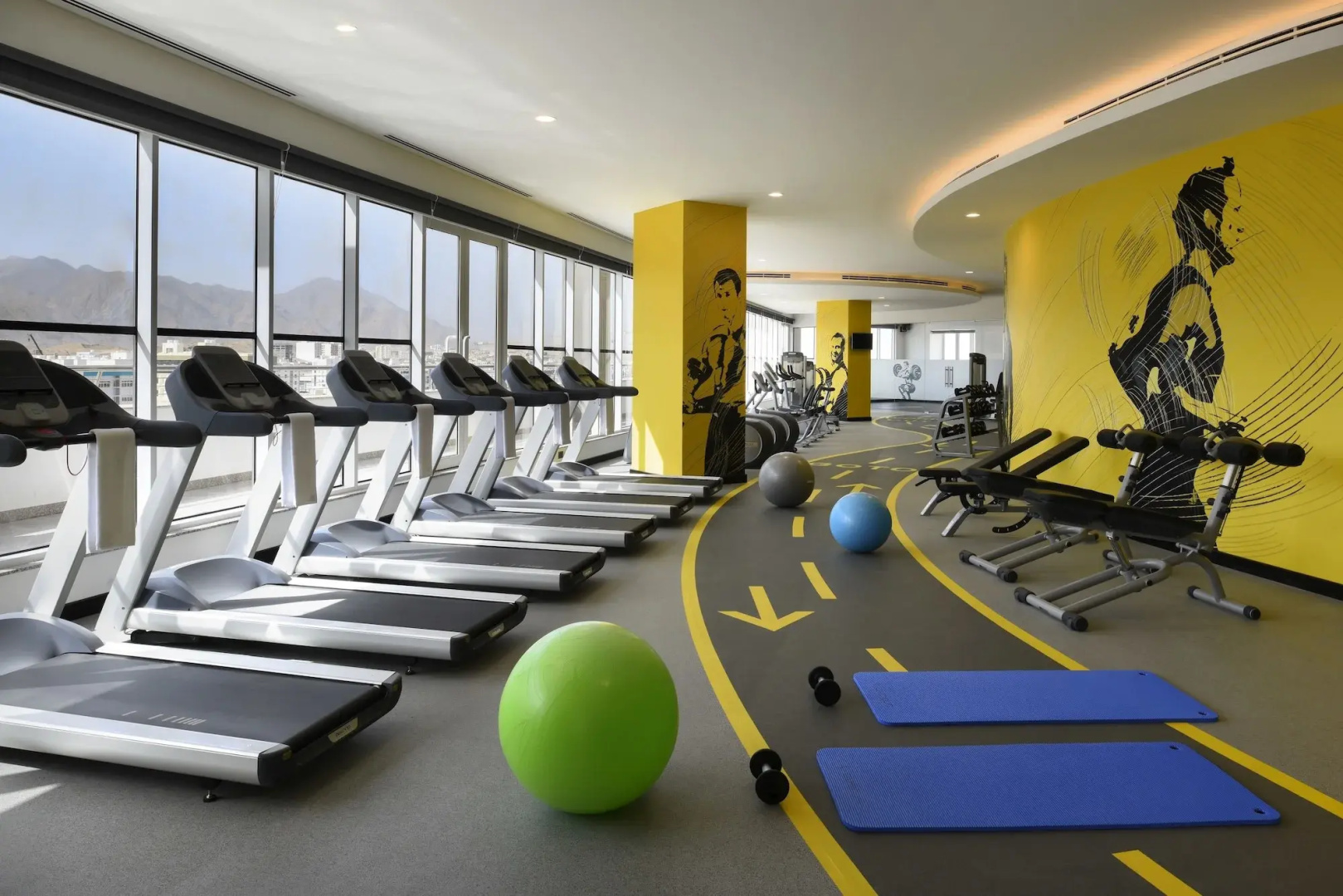 Photo - Fraser Suites Muscat