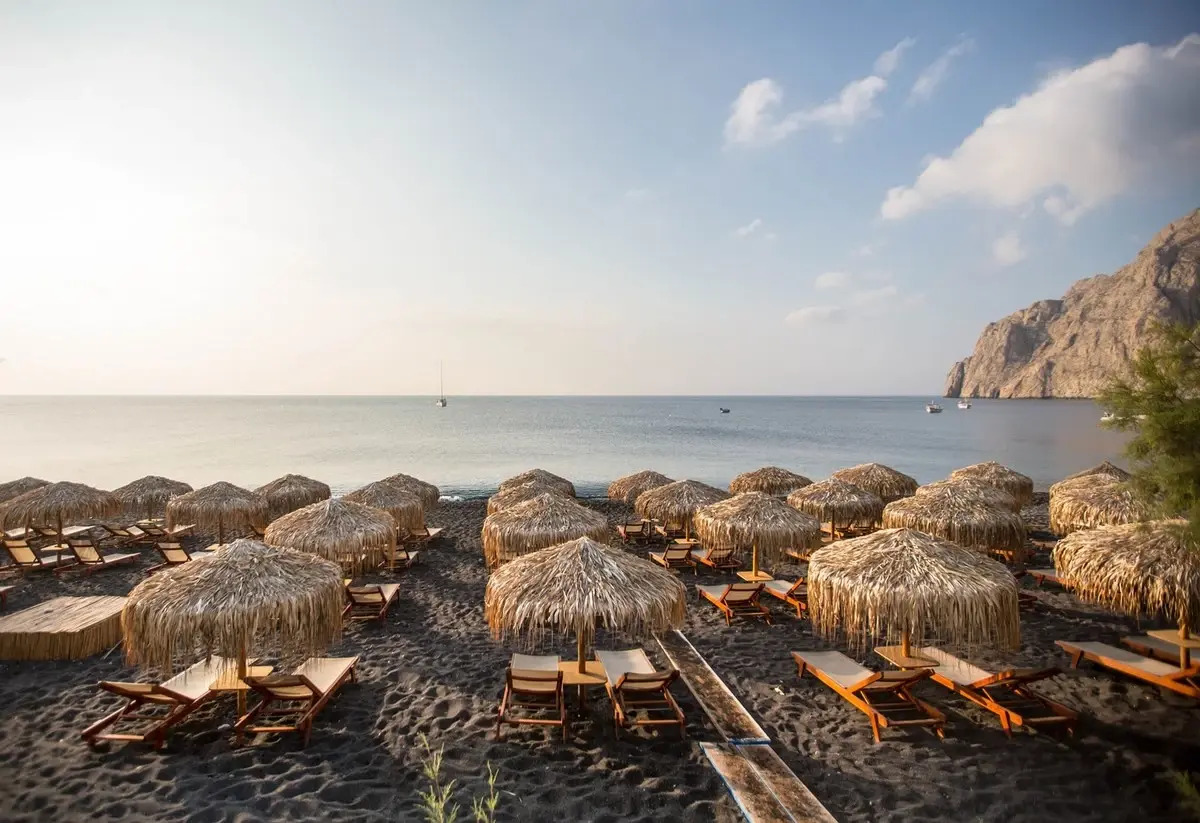 Photo - Kamari Beach Hotel