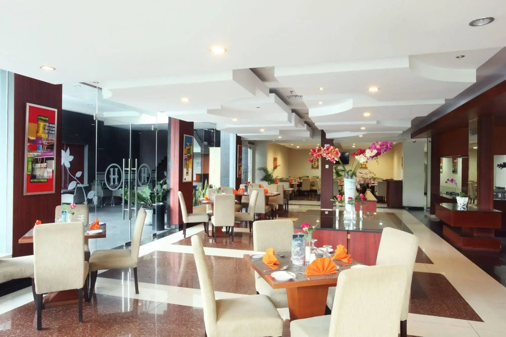 Photo - Grand Hatika Hotel