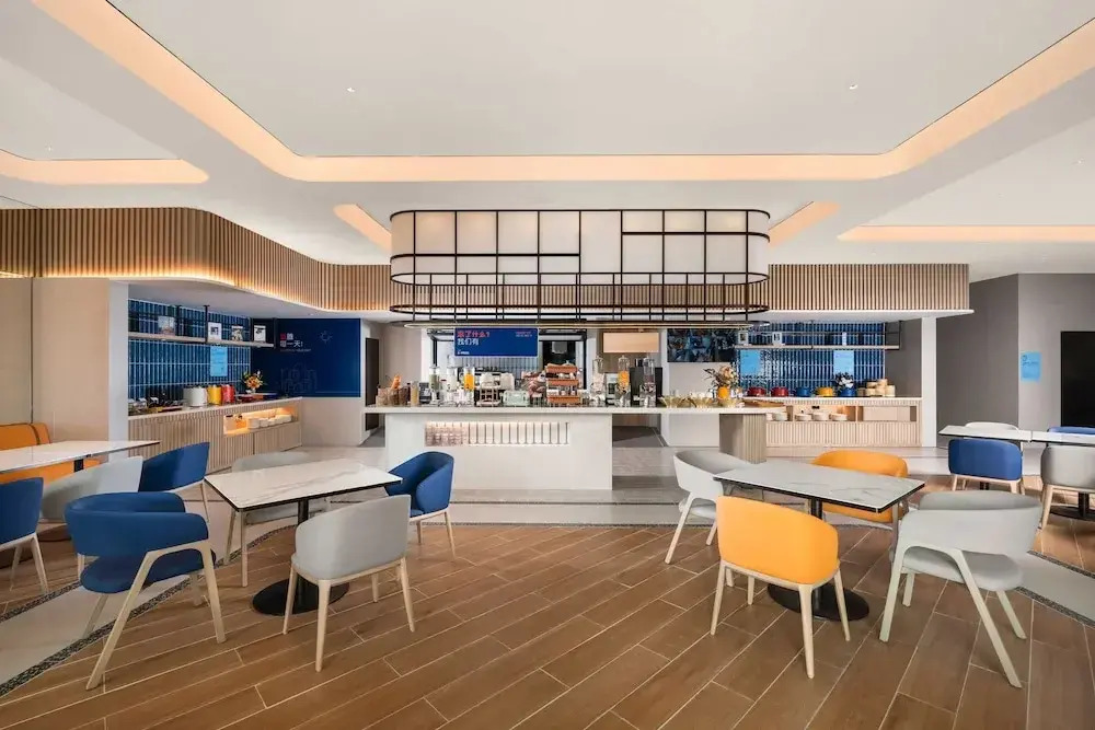 Photo - Holiday Inn Express Shanghai Hongqiao NECC by IHG
