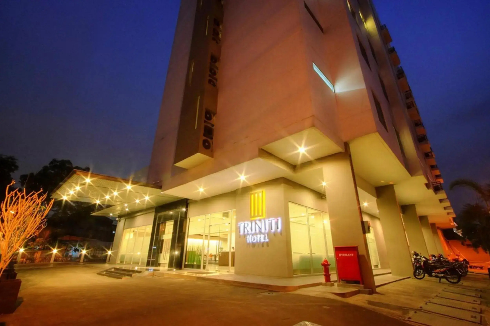 Photo - Triniti Hotel Gajah Mada