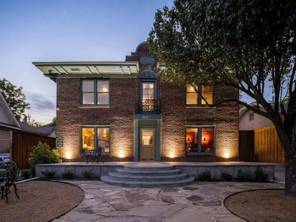 Photo - The Madison Hotel