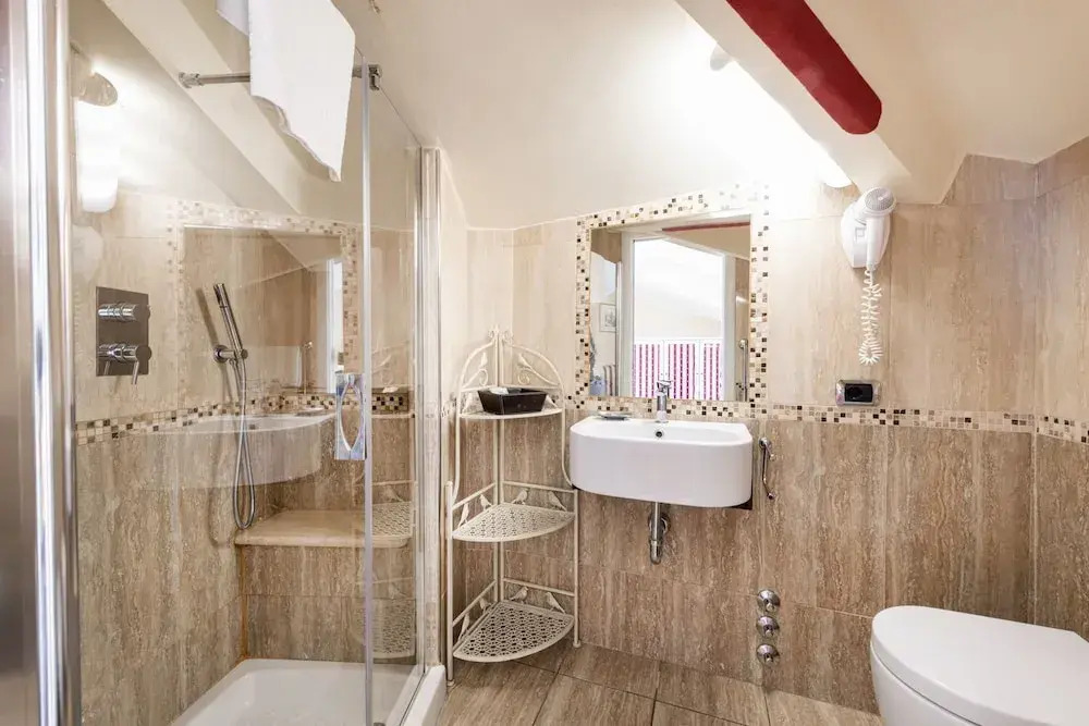 Photo - La Dependance