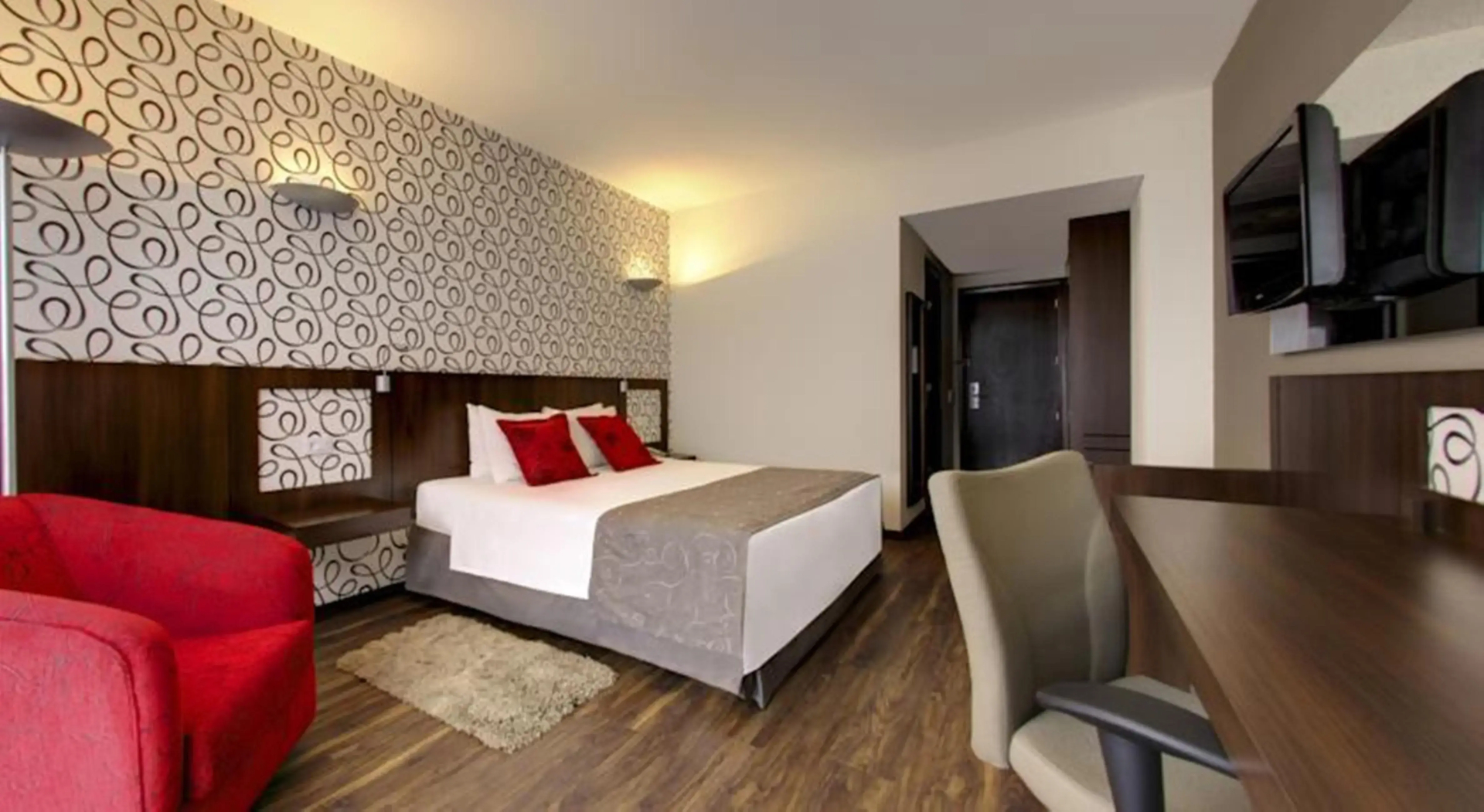 Photo - Quality Hotel Curitiba