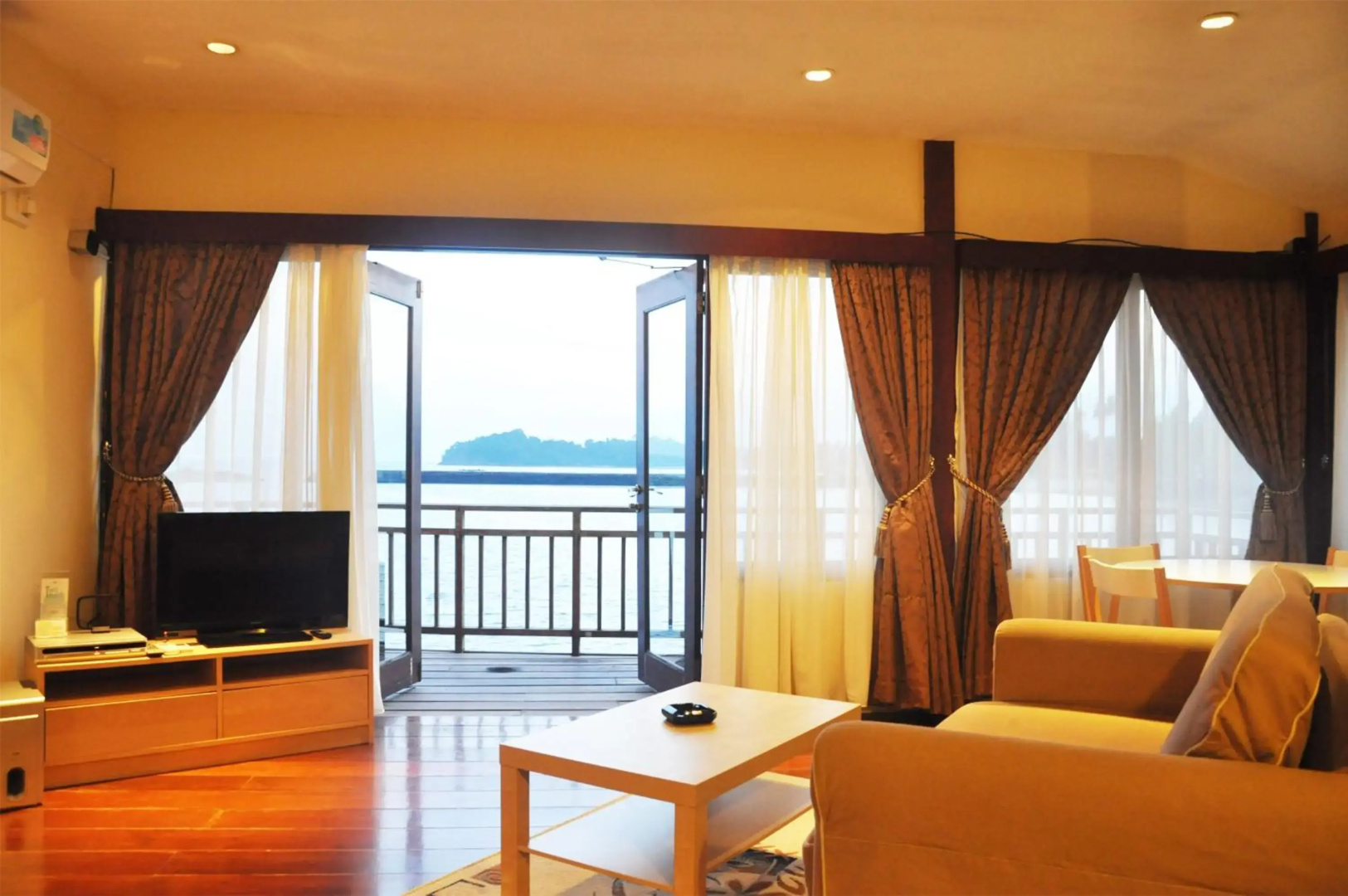 Foto - Batam View Beach Resort