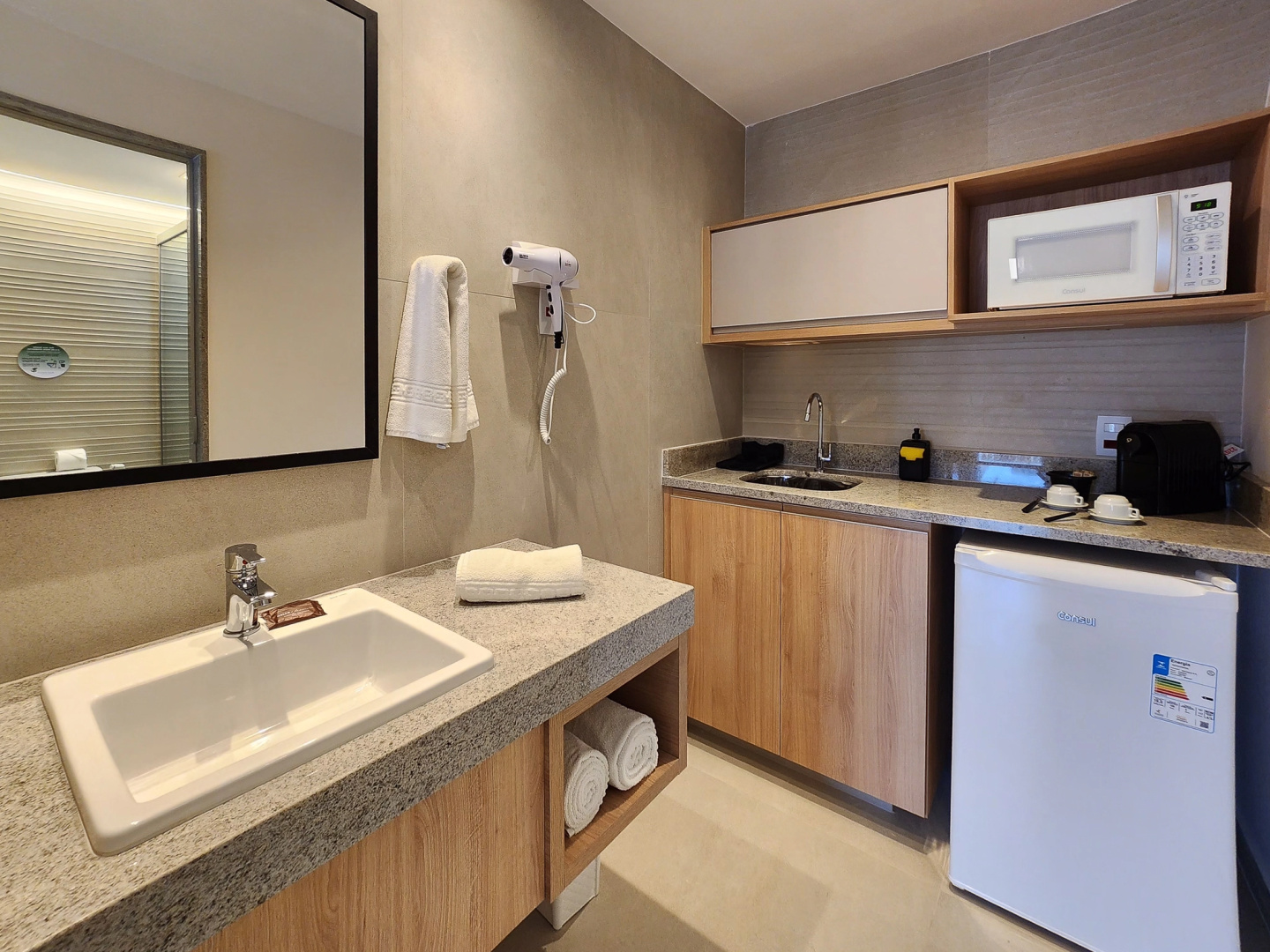 Photo - Blu Smart Stay