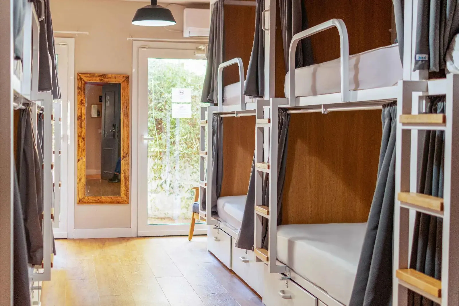 Foto - Factory Hostels Barcelona