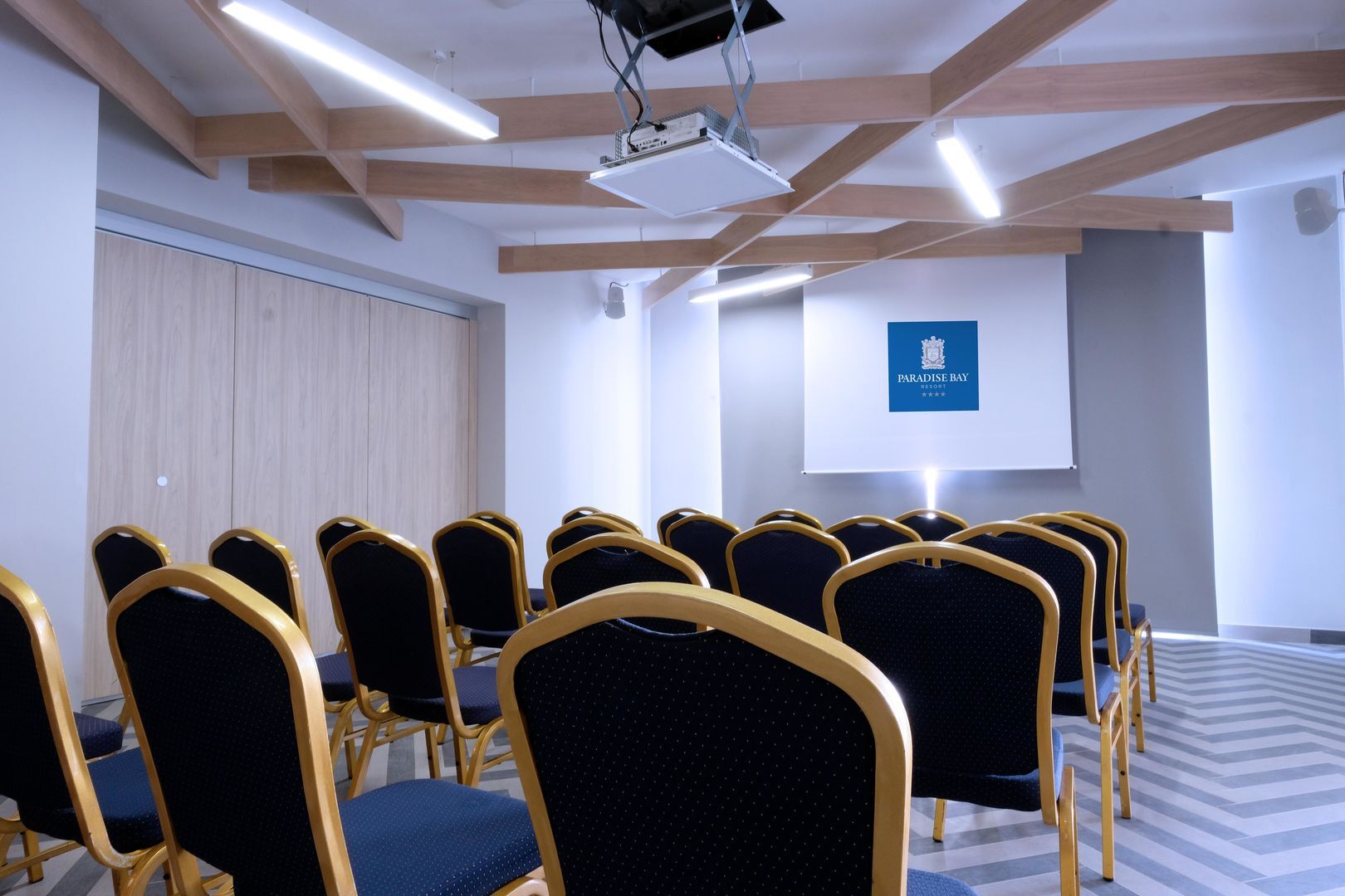 Photo - Paradise Bay Resort