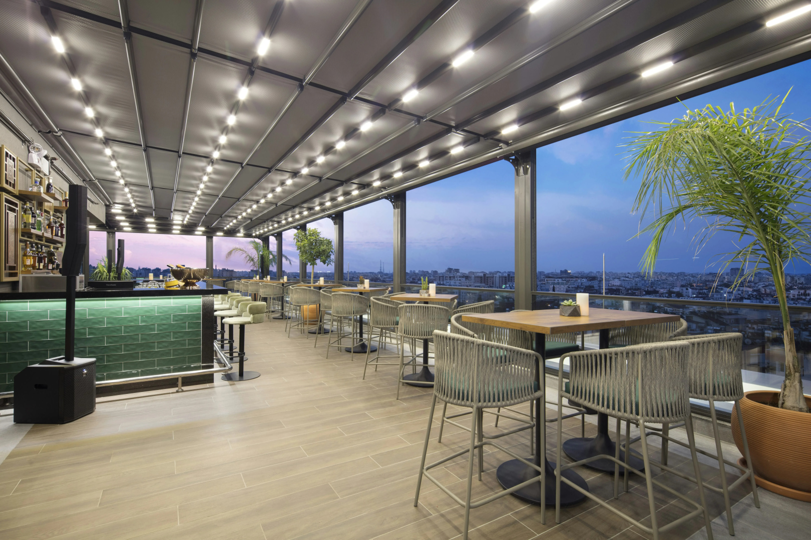 Foto - DoubleTree By Hilton Antalya City Centre