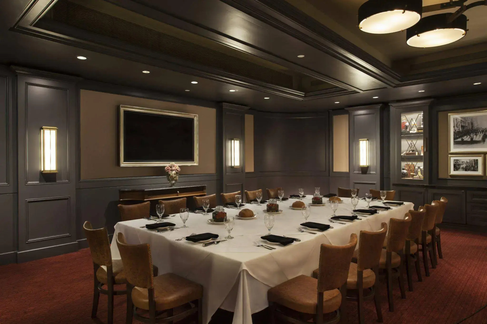 Photo - Omni Berkshire Place