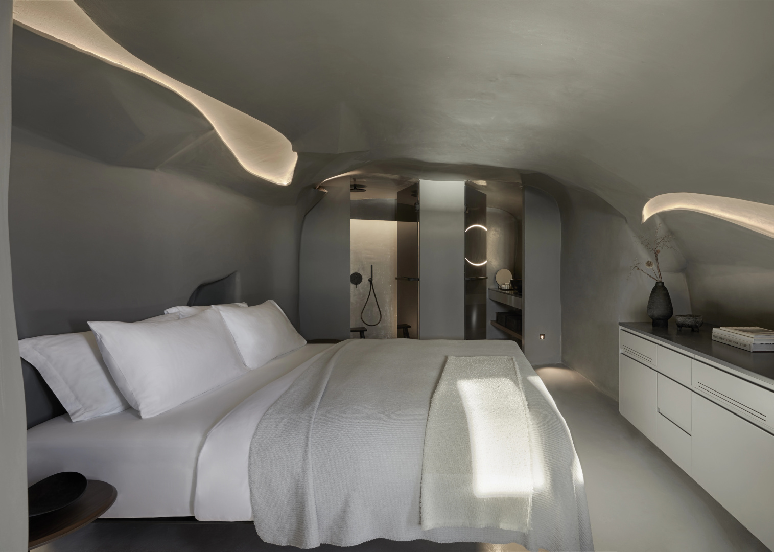 Photo - Kivotos Santorini - Preferred Hotels & Resorts