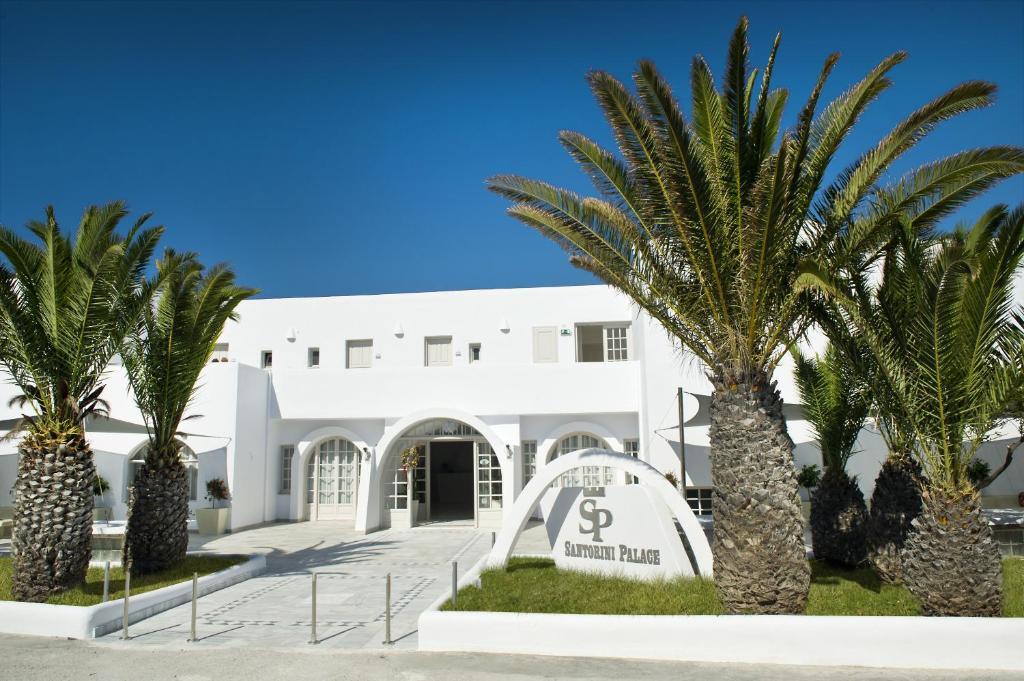 Photo - Santorini Palace