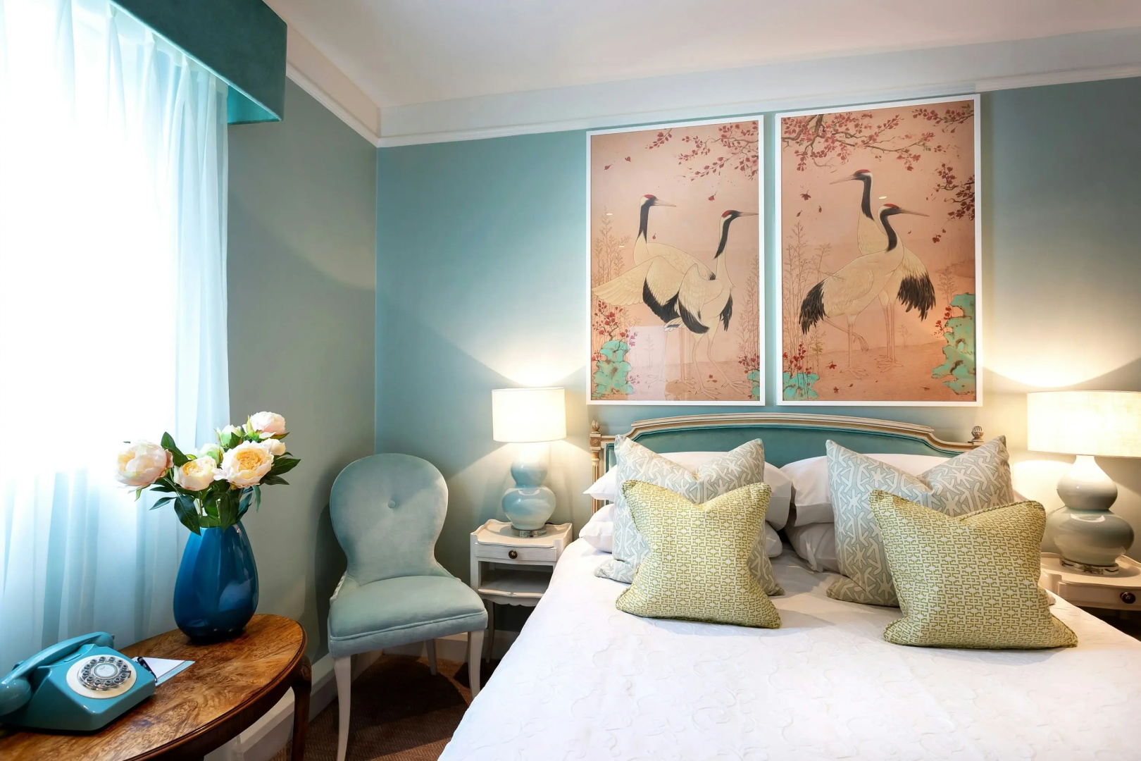 Photo - Roslin Beach Hotel