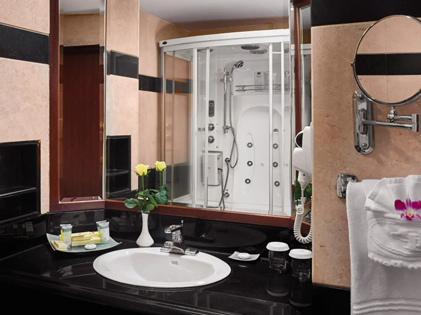 Foto - Phnom Penh Hotel