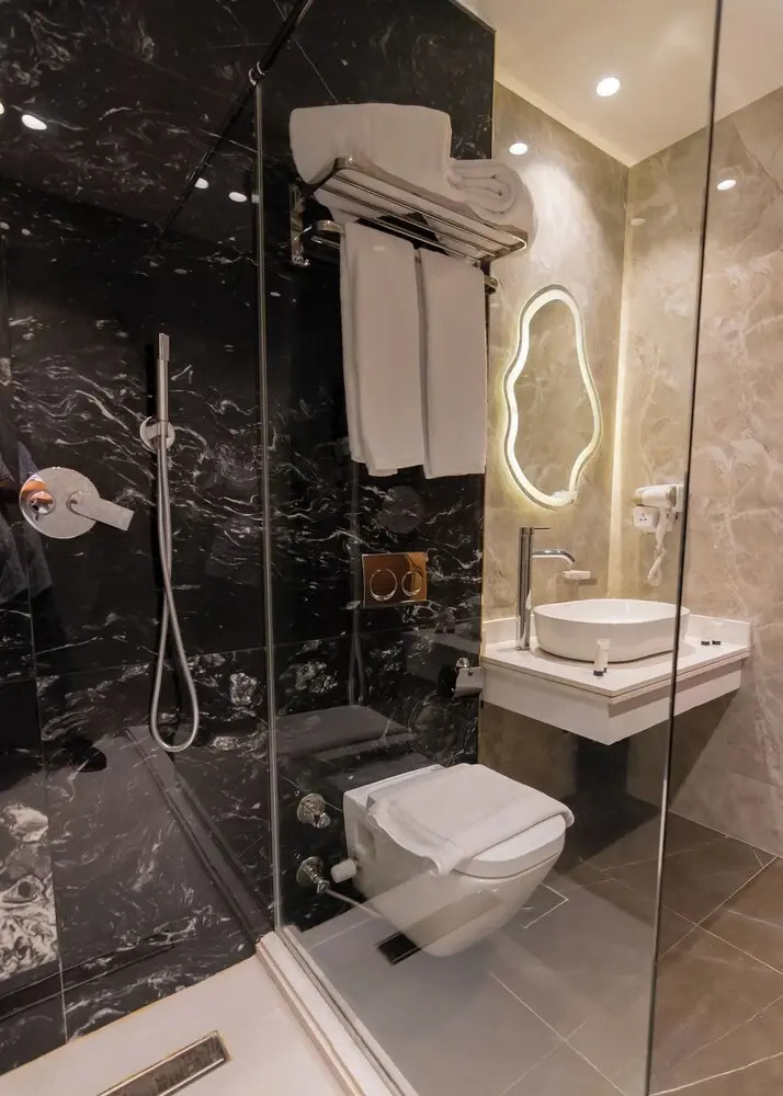 Foto - Spire West Hotel