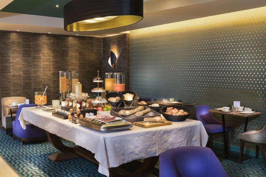 Photo - Hotel Acanthe - Boulogne Billancourt