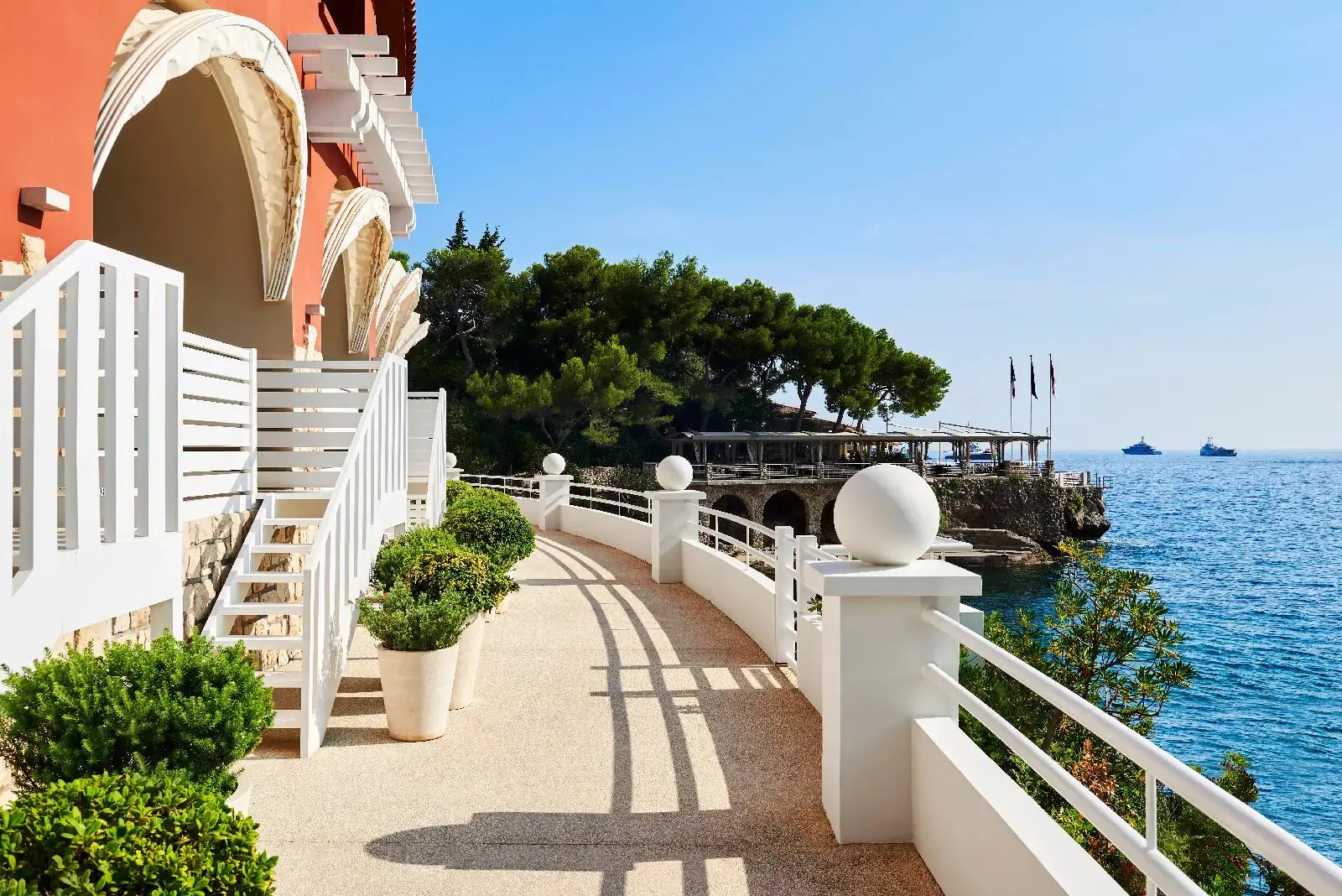 Photo - Monte-Carlo Beach