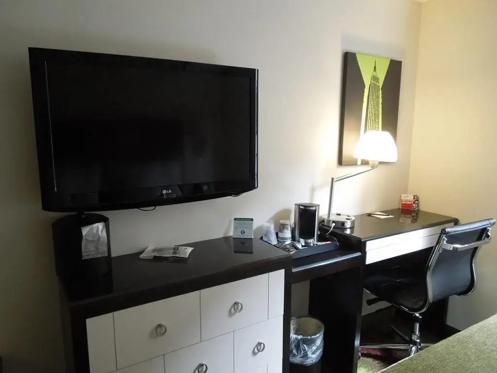 Photo - Best Western Premier Herald Square