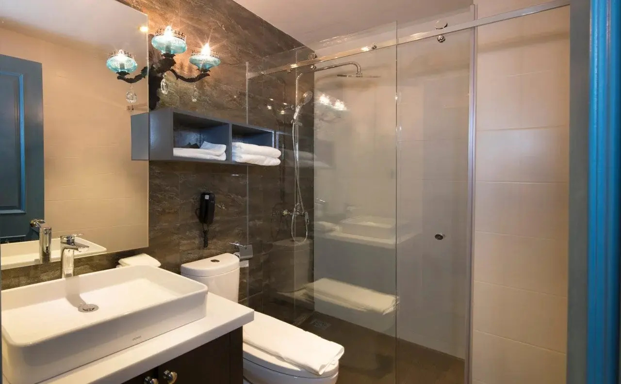 Photo - Sam Royal Apartment