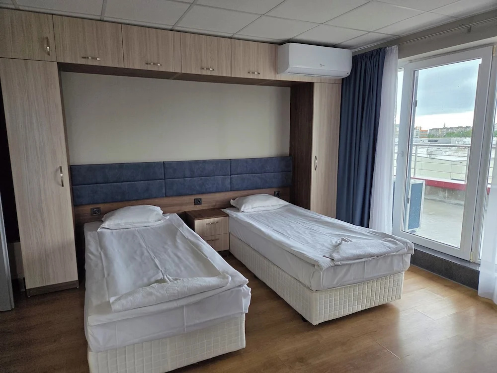 Photo - City Hotel