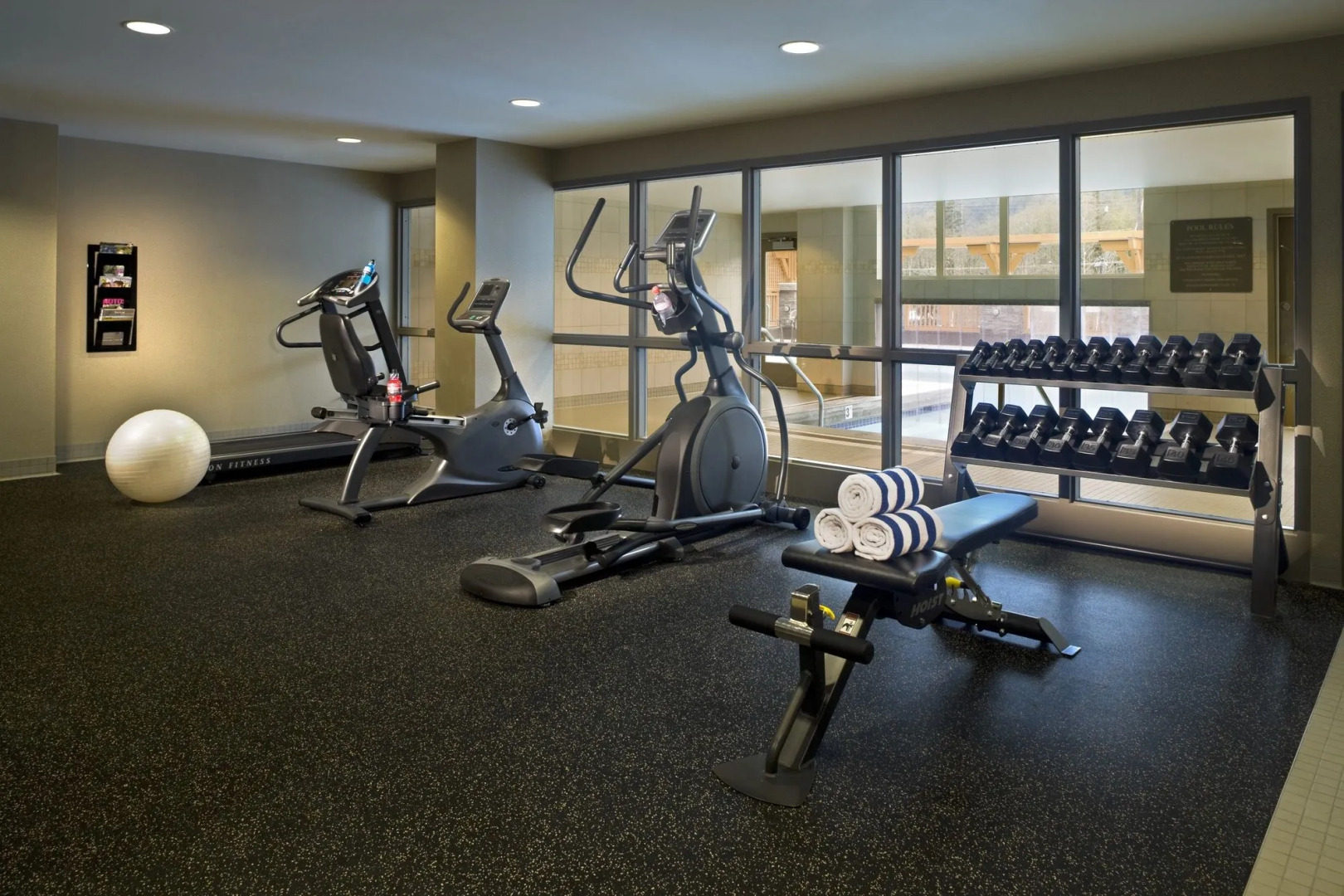 Photo - Executive Suites Hotel and Resort, Squamish