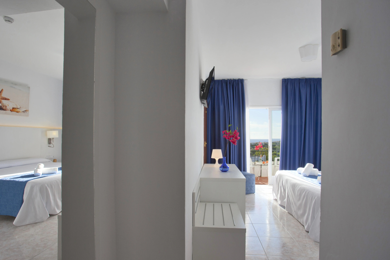 Photo - Hotel Cala Murada