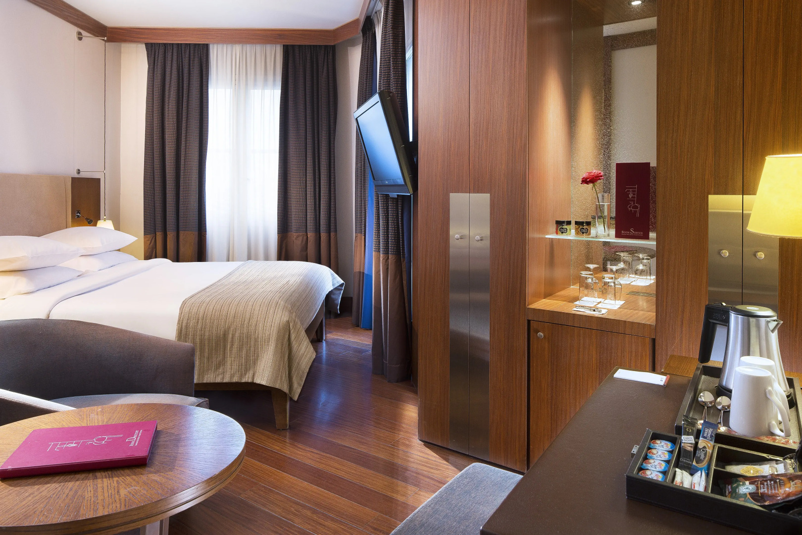 Photo - Grand Hôtel Champs-Elysées