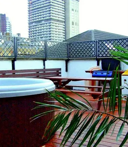 Photo - St Christopher's Inn London Bridge - The Village
