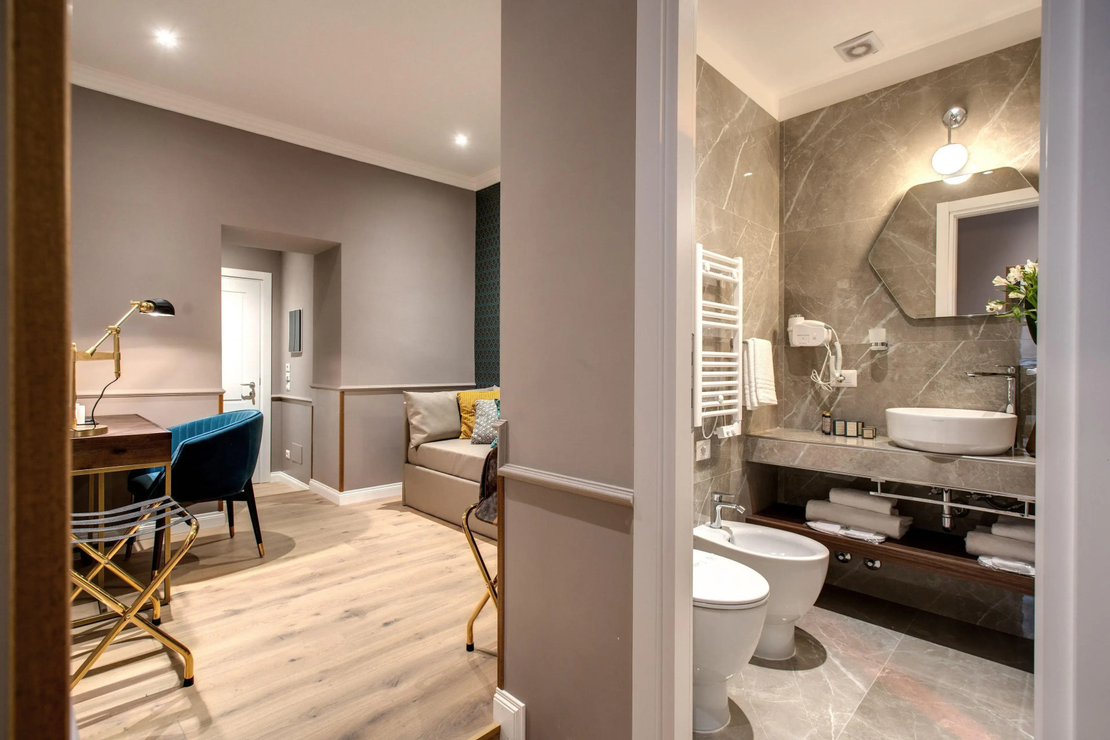 Foto - Tree Charme Parliament Boutique Hotel