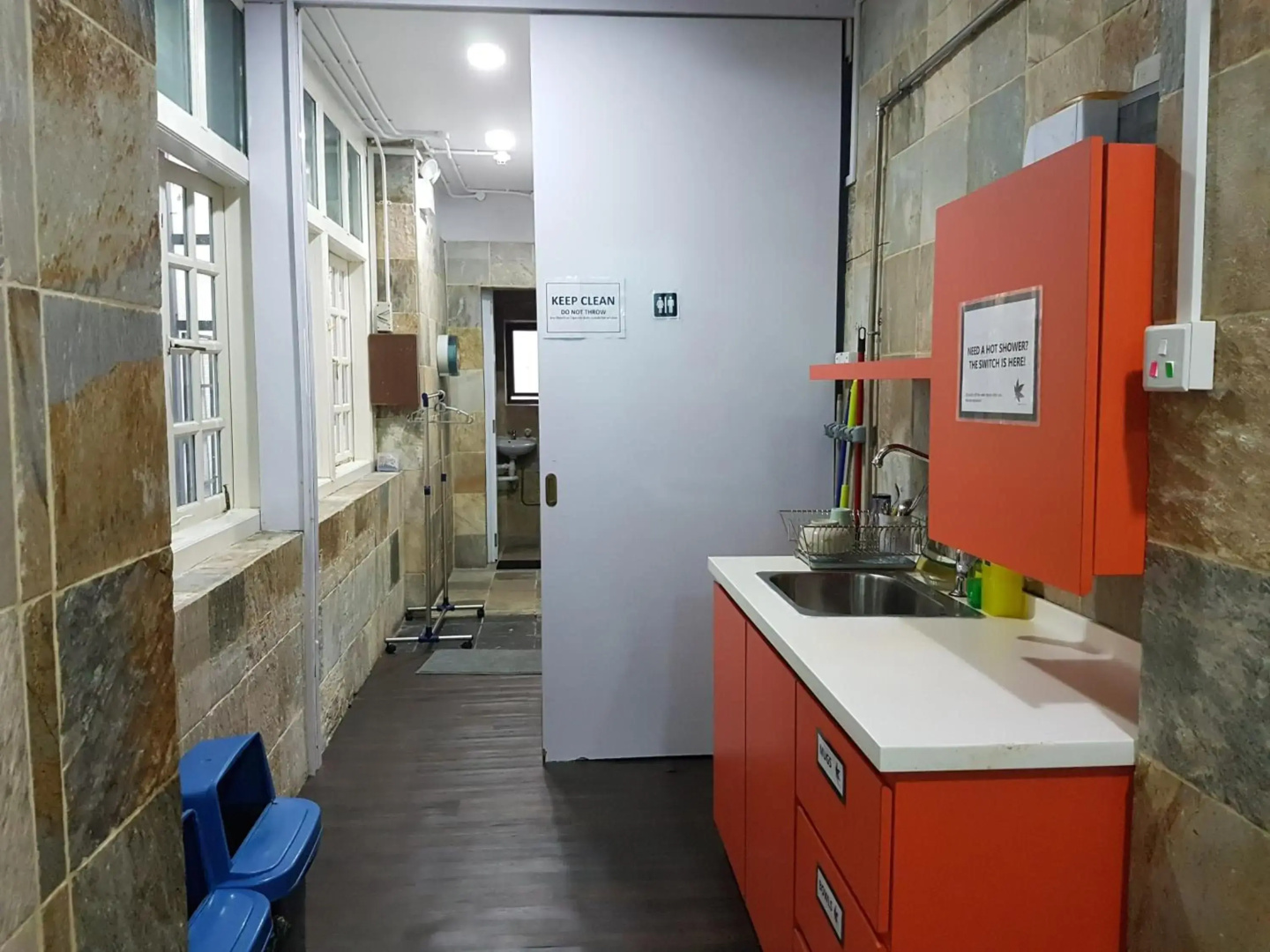 Photo - Royal Lodge @ Pagoda Street