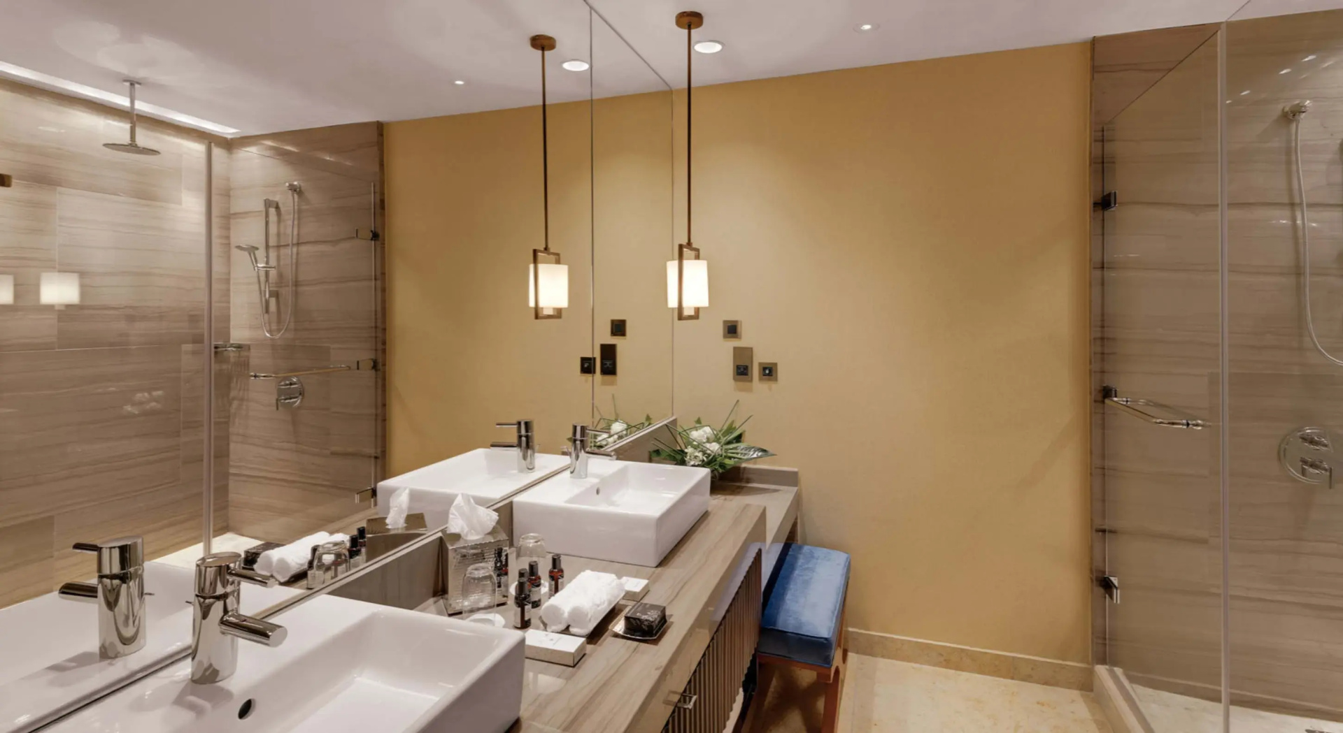 Photo - Kempinski Hotel Gold Coast City