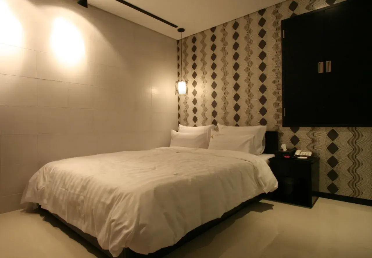 Photo - Shinchon Y Hotel