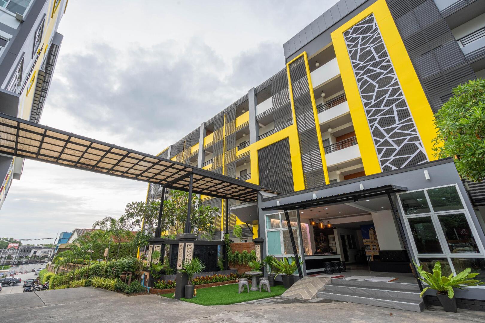 Photo - SB Living Place Hotel Phuket Town