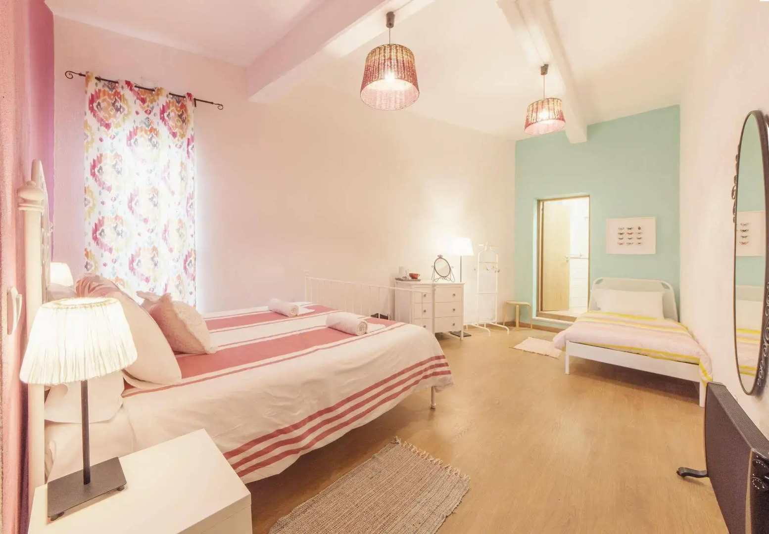 Photo - Sunlight House