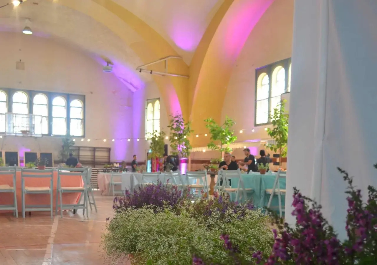 Photo - YMCA Three Arches Hotel