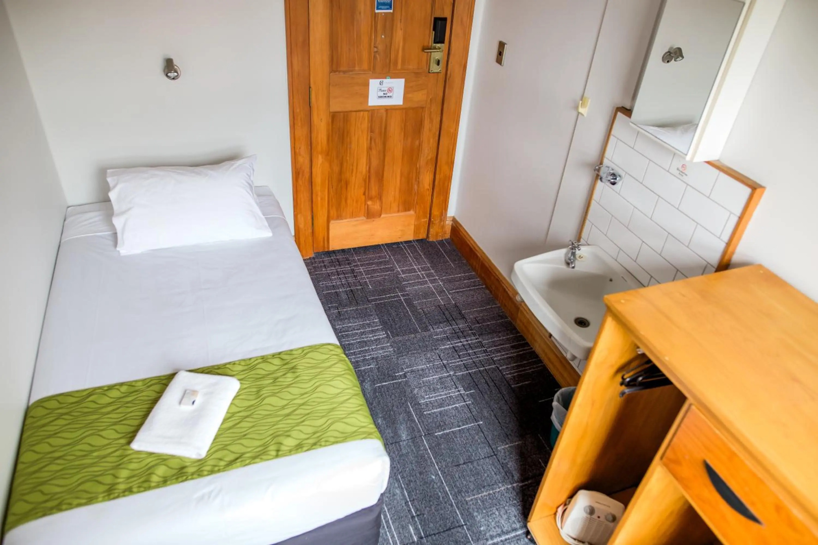 Foto - The Cambridge Hotel & Backpackers